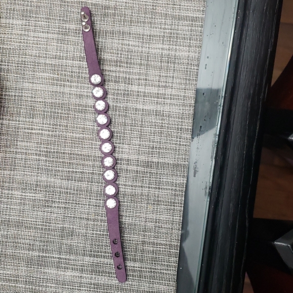 lilly fashion jewelry - Picture 1 of 3